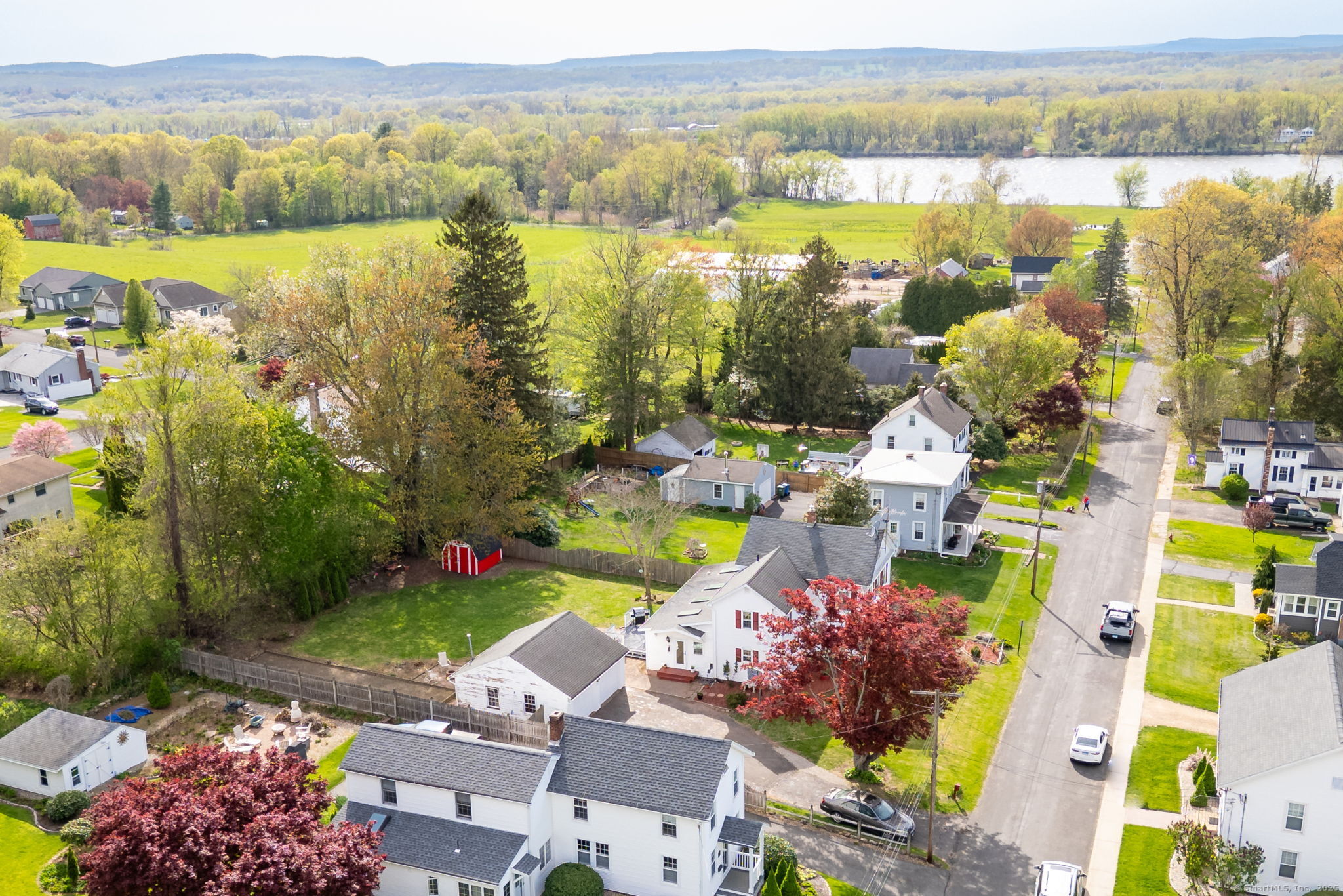 28 Strongs Avenue, Portland, Connecticut image 5