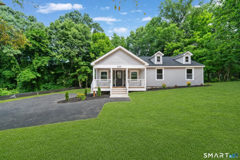 Homes For Sale - 540 Berkshire Road<br/> New Haven County, Southbury, CT 06488