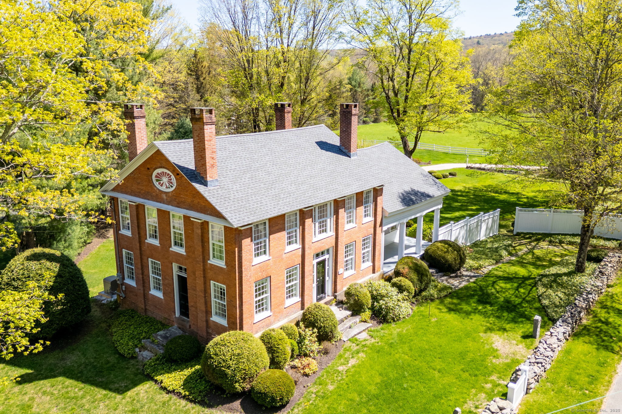 24 Dings Road, New Hartford, Connecticut image 2