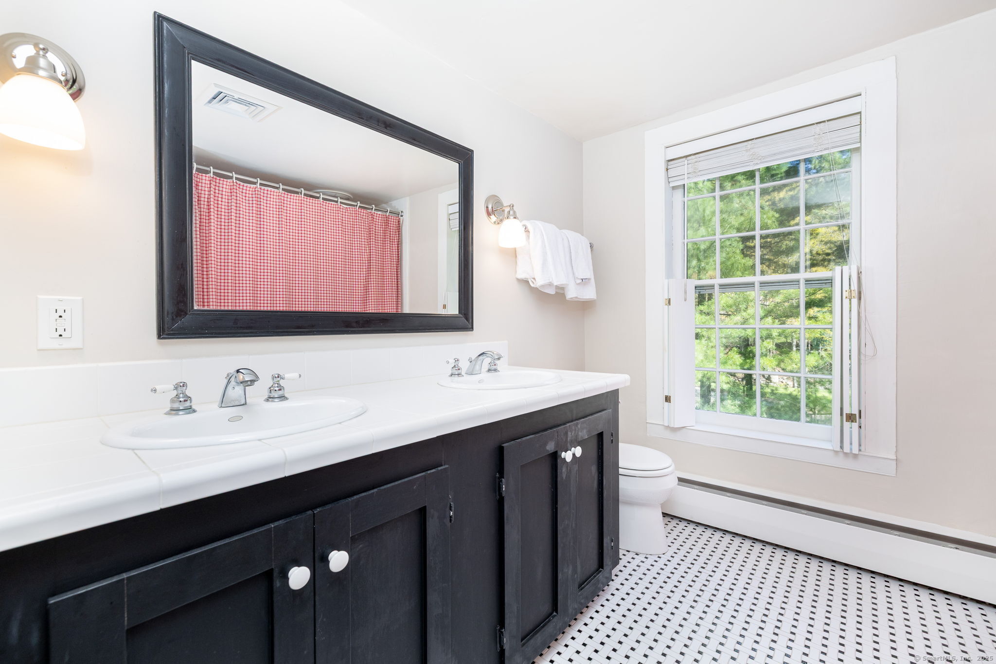 24 Dings Road, New Hartford, Connecticut image 17