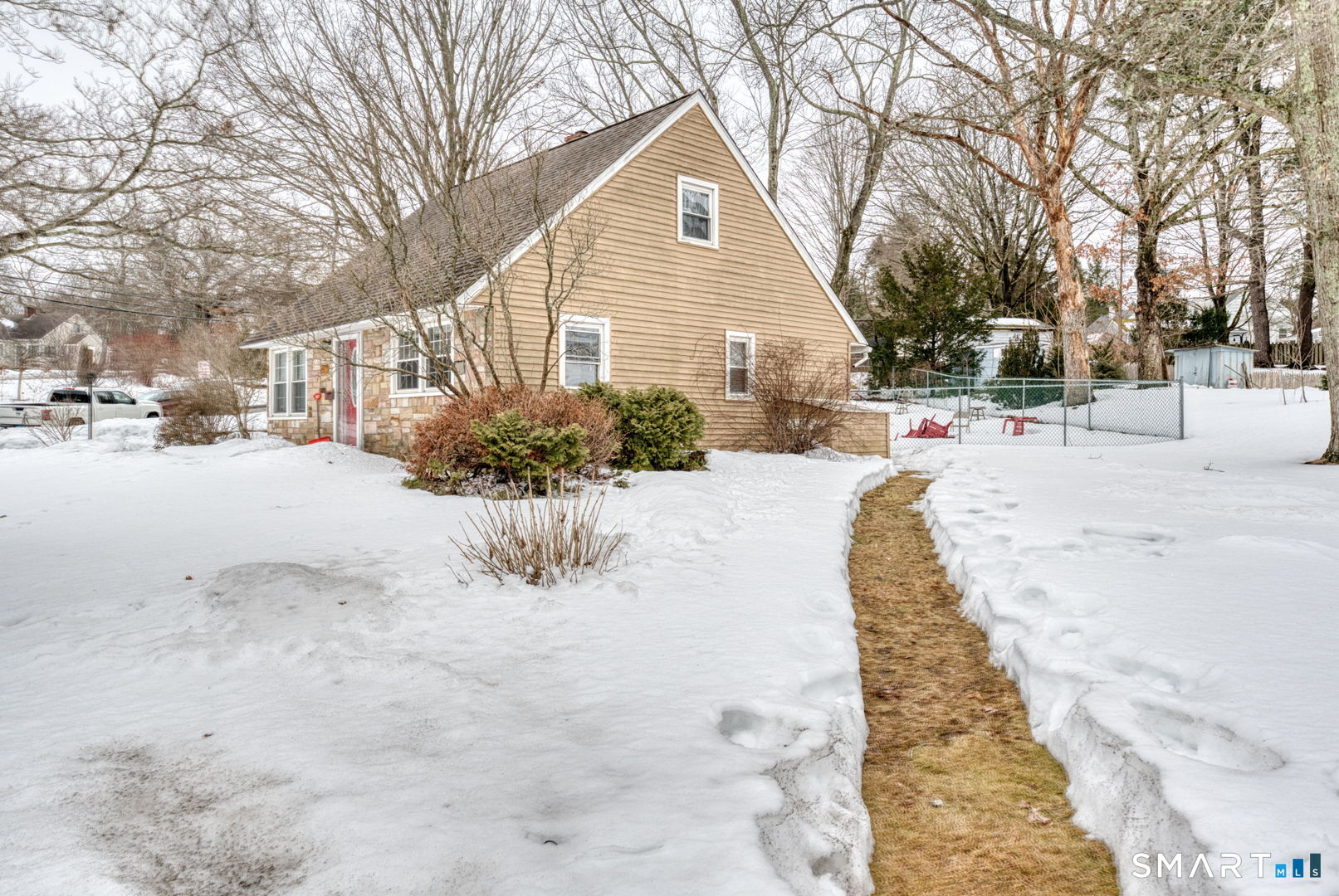 69 Lynwood Drive