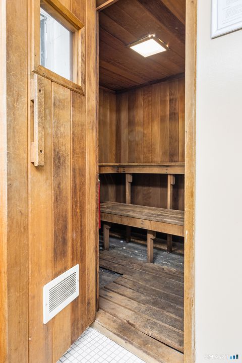 Tiny photo for 1633 Washington Boulevard #APT 3D, Stamford, CT 06902 (MLS # 24149222)