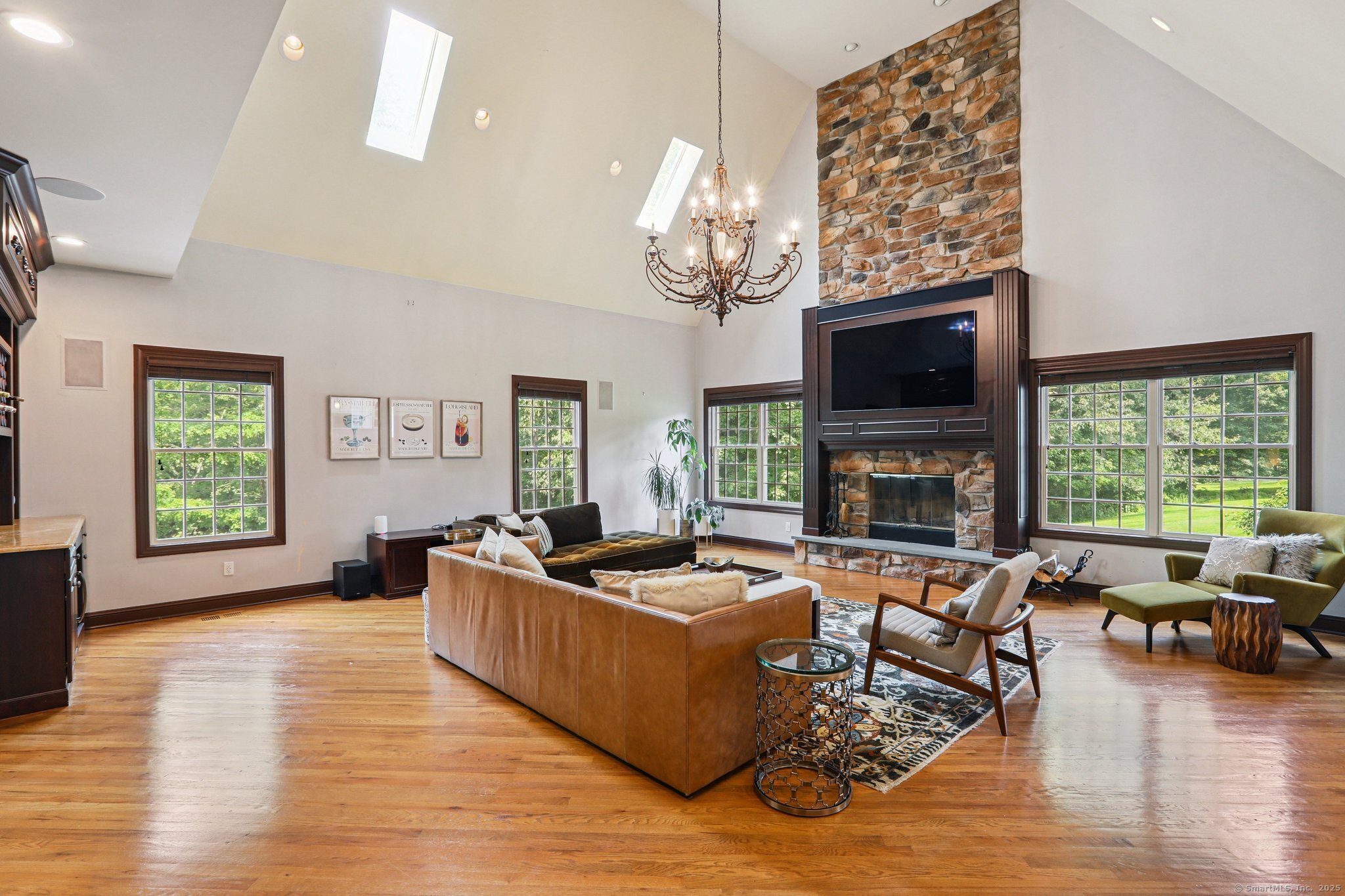 25 Encampment Place