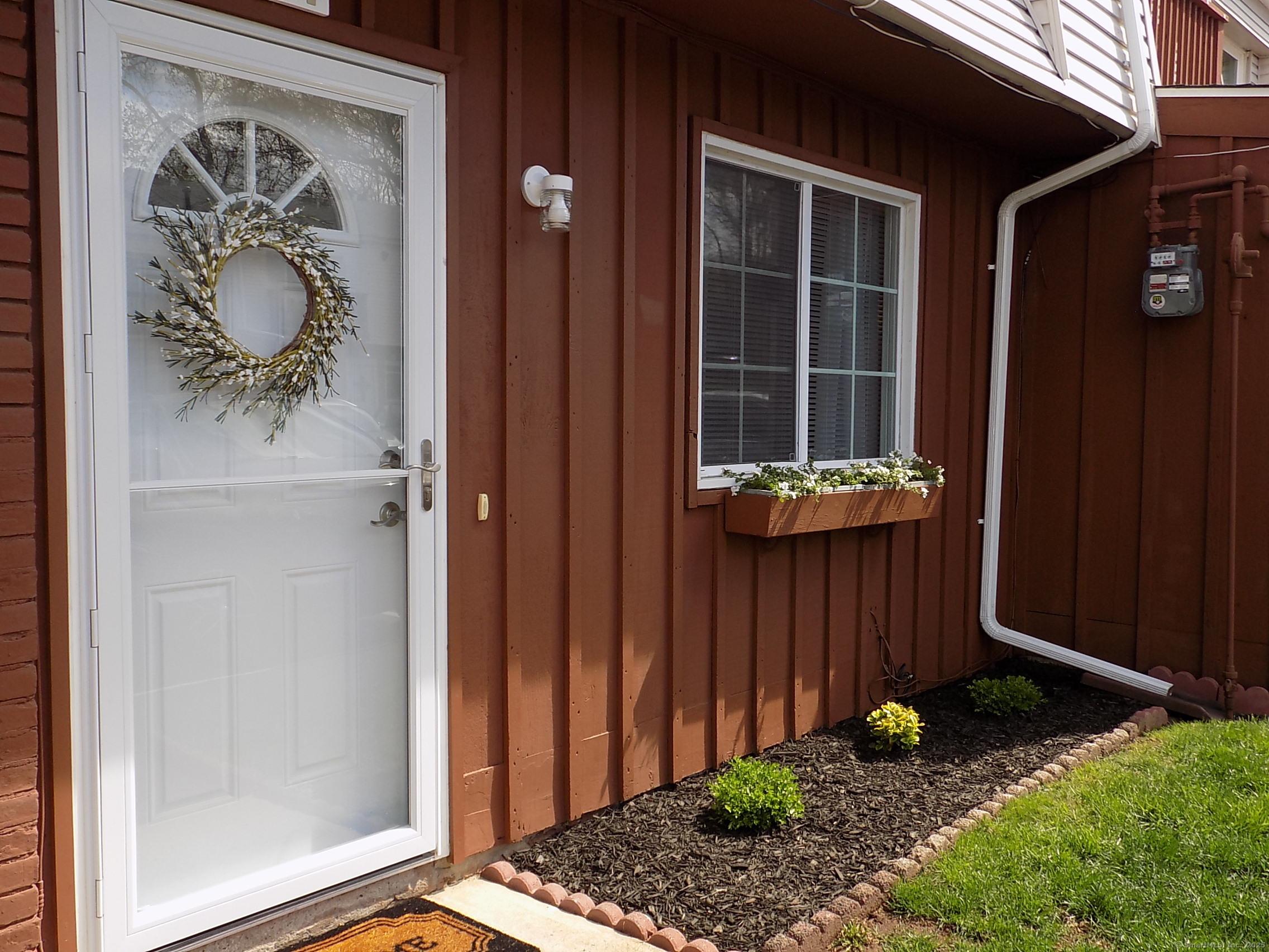 330 Short Beach Road #APT F7, East Haven, Connecticut image 1