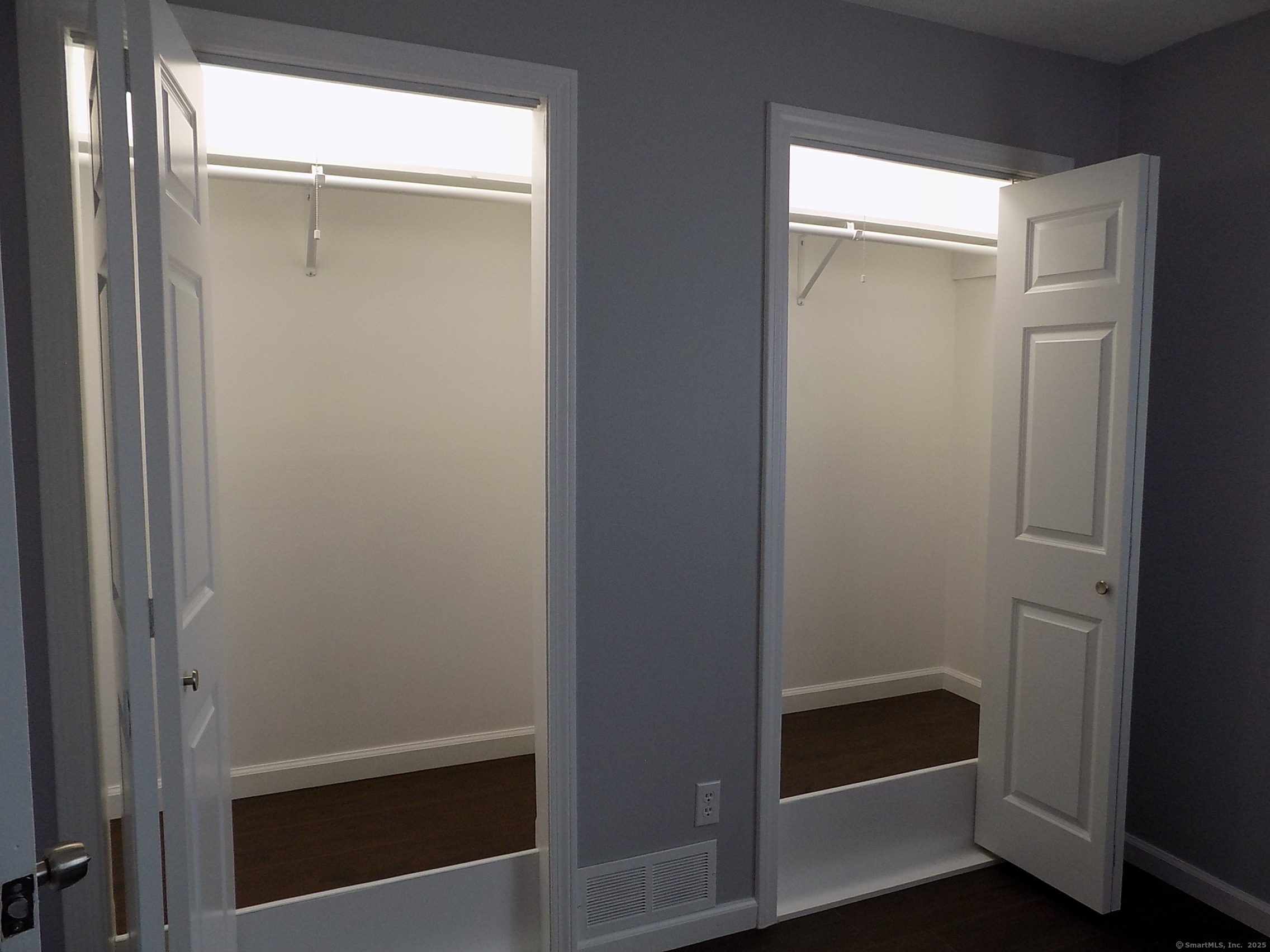330 Short Beach Road #APT F7, East Haven, Connecticut image 14