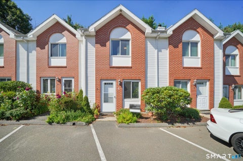 Homes For Sale - 585 Park Road #2-3<br/> Waterbury, CT 06708