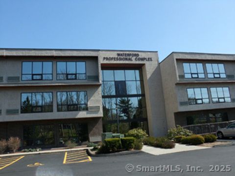 Photo of 567 Vauxhall Street, Waterford, CT 06385 (MLS # 24114313)