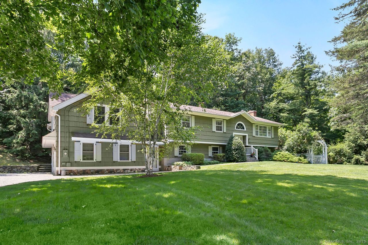 20 Aspen Mill Road