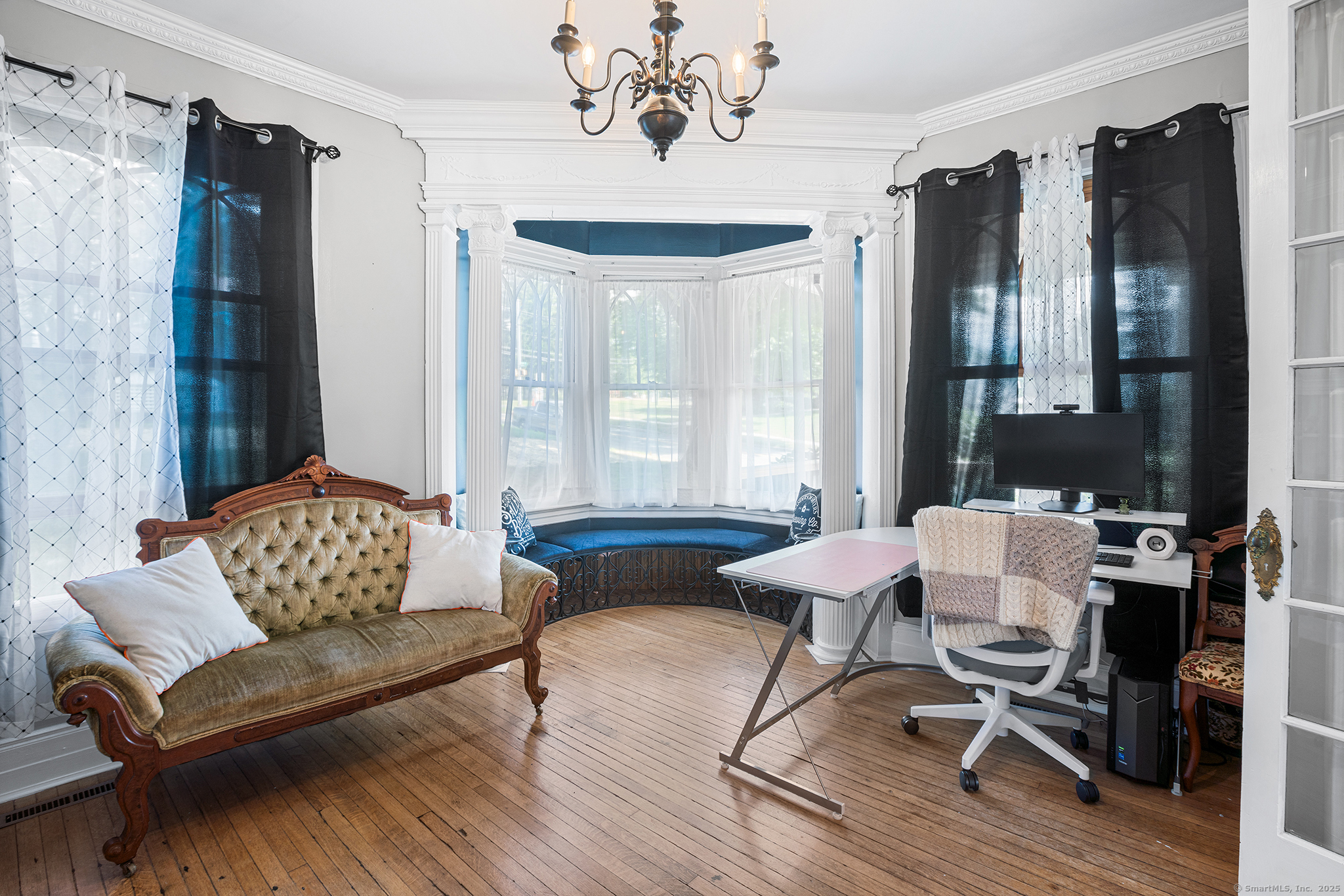 91 Bellevue Avenue