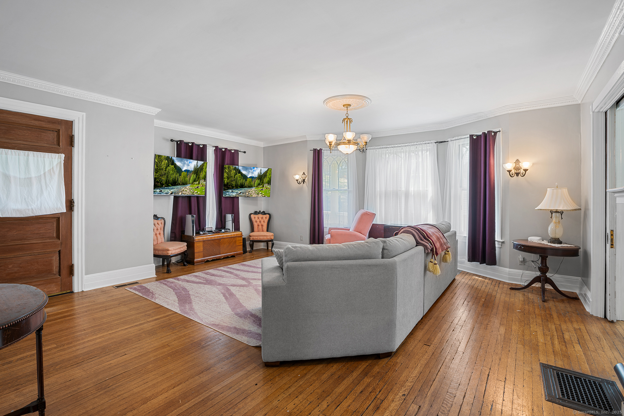 91 Bellevue Avenue