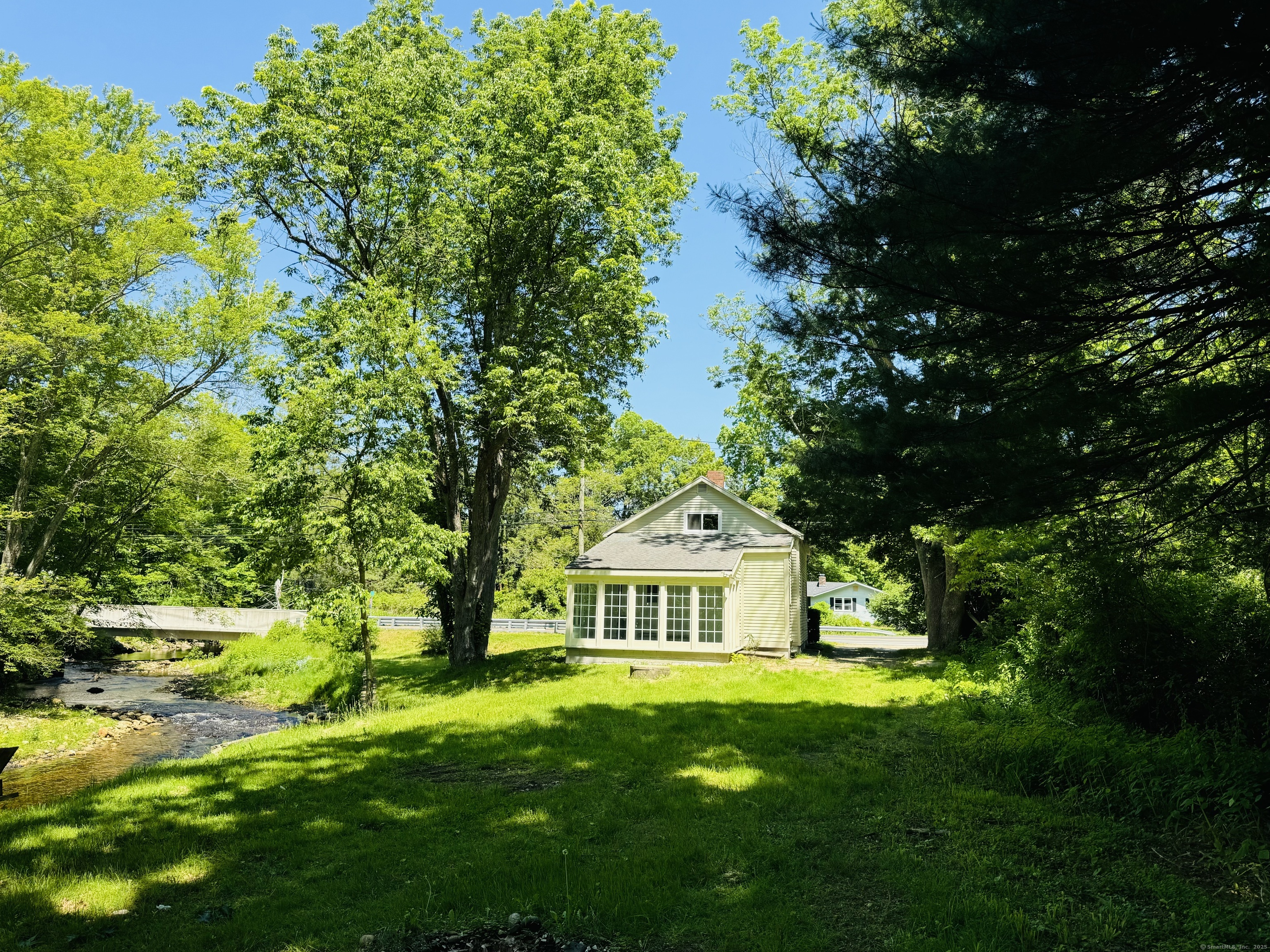19 Huntington Road