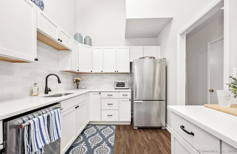 Photo of 2437 Bedford Street #F17, Stamford, CT 06905 (MLS # 24152334)