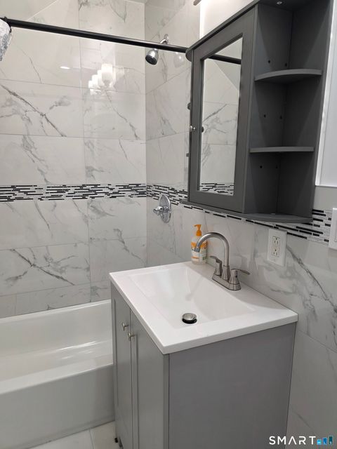 Tiny photo for 417 Poplar Street, New Haven, CT 06513 (MLS # 24151285)