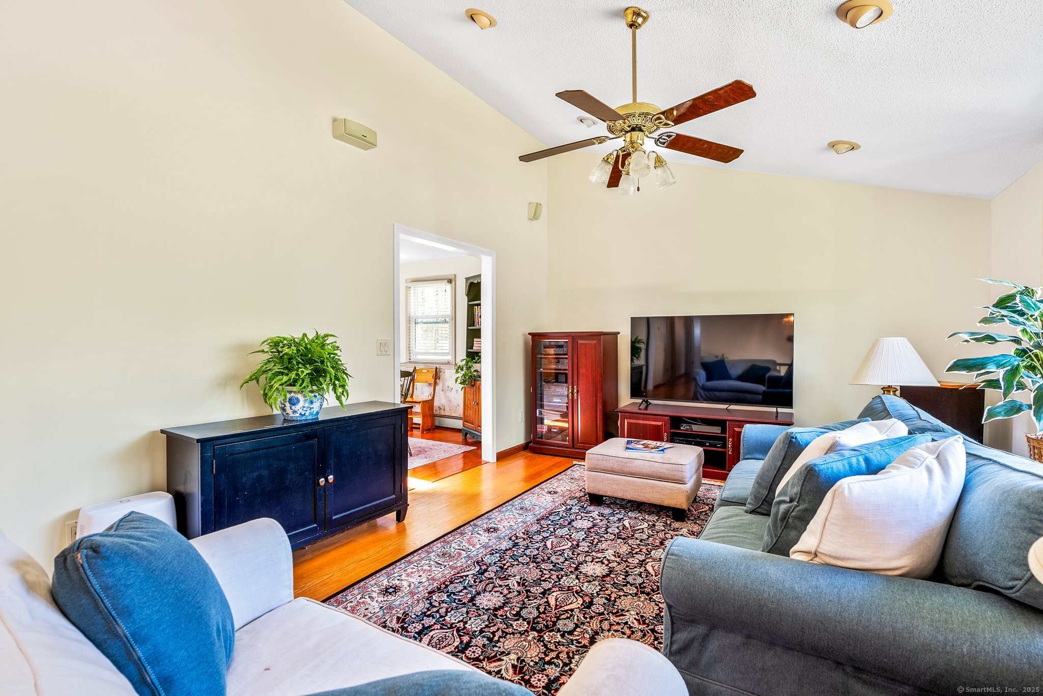101 Michele Drive, Somers, Connecticut image 8