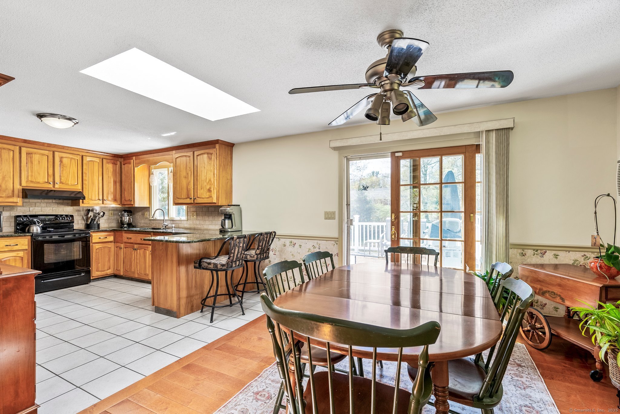 101 Michele Drive, Somers, Connecticut image 4