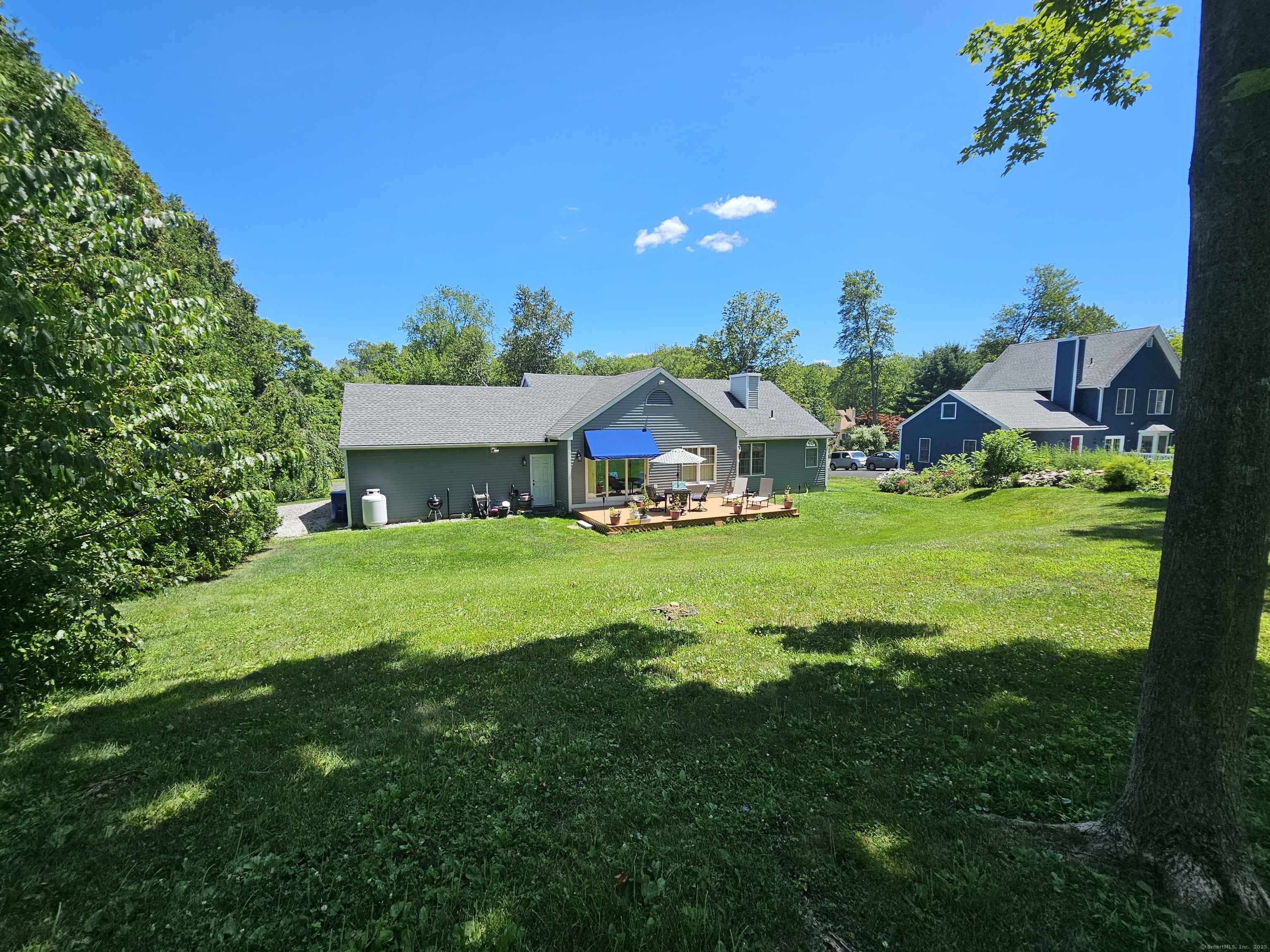 129 Oakbrook Lane