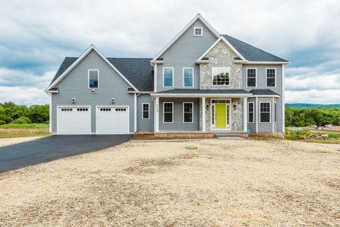 367 Hillstown Road Manchester CT 06040