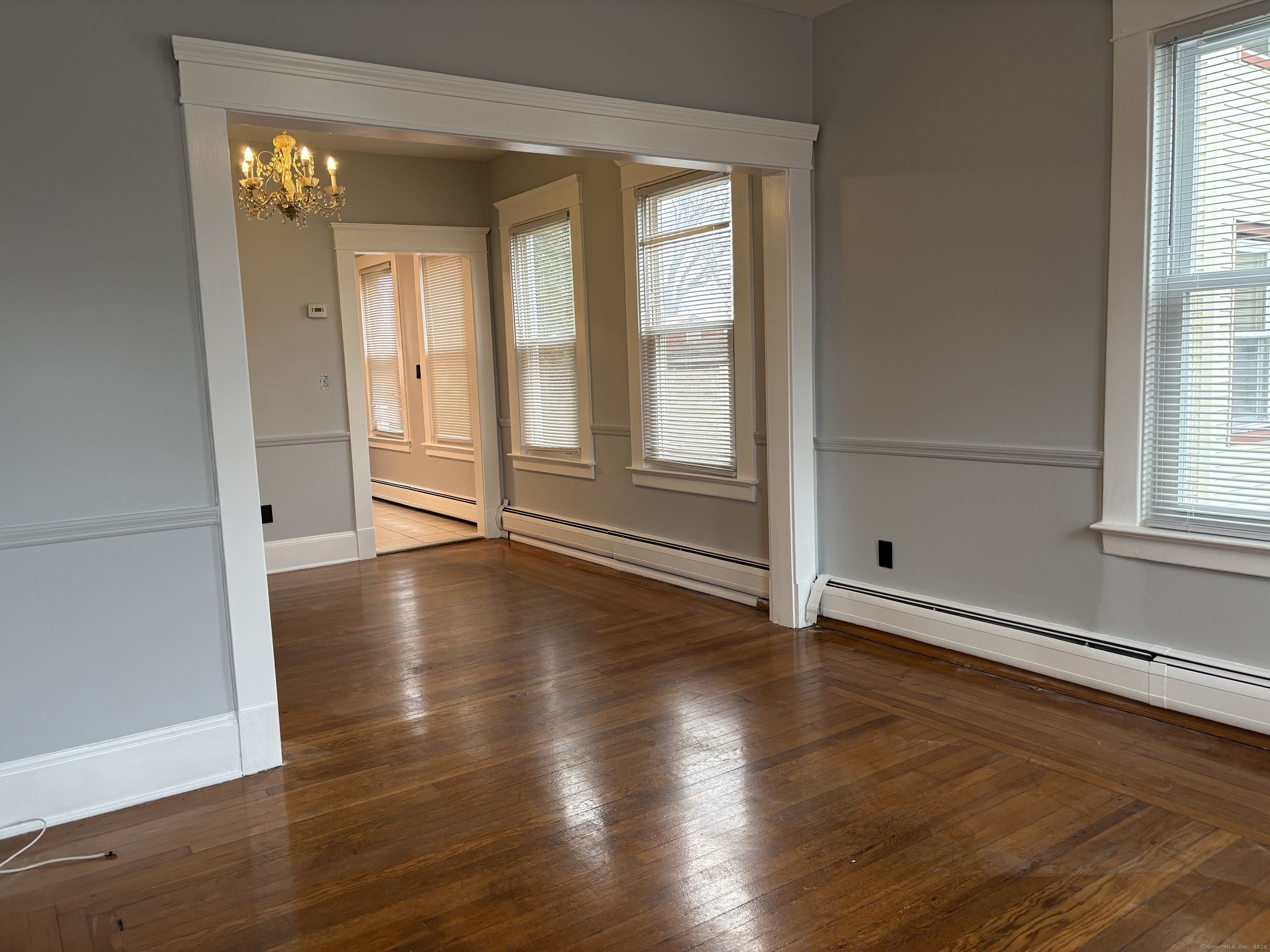 Rental Property at Lamson Street, West Haven, Connecticut - Bedrooms: 2 
Bathrooms: 1 
Rooms: 5  - $1,900 MO.