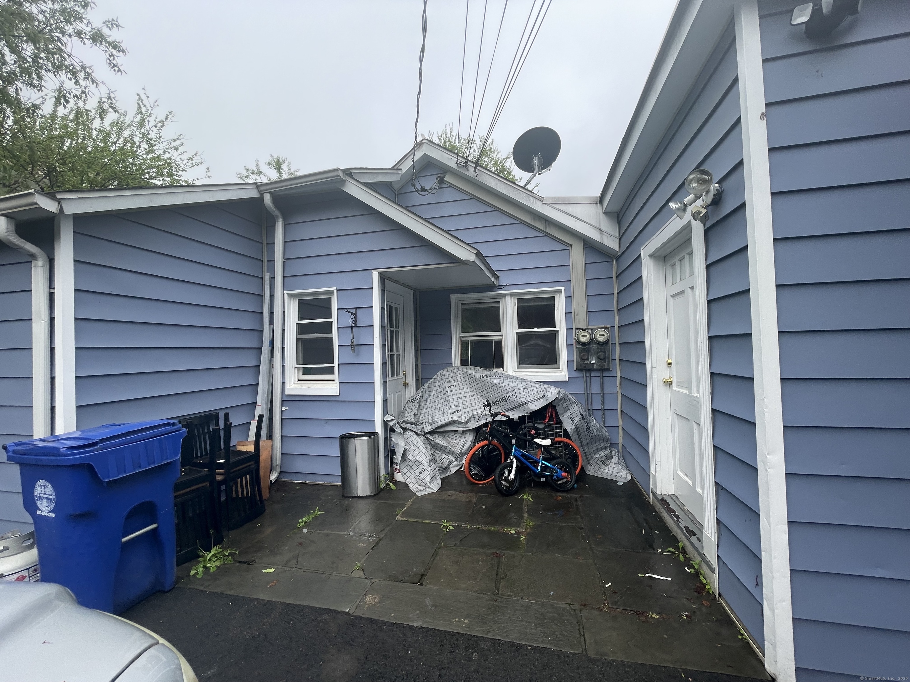 Rental Property at Benedict Street, Norwalk, Connecticut - Bedrooms: 3 
Bathrooms: 1 
Rooms: 6  - $2,900 MO.