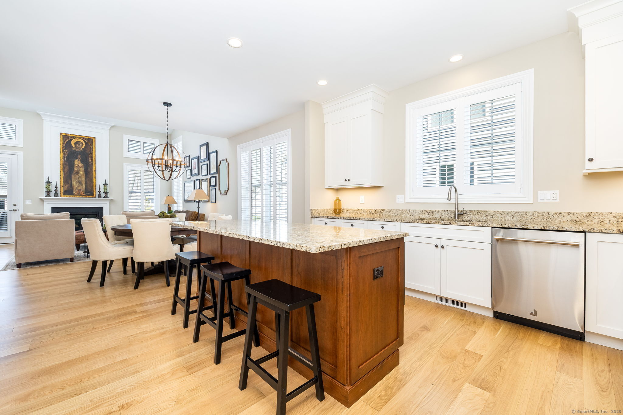 22 Soderman Way, Cheshire, Connecticut image 8