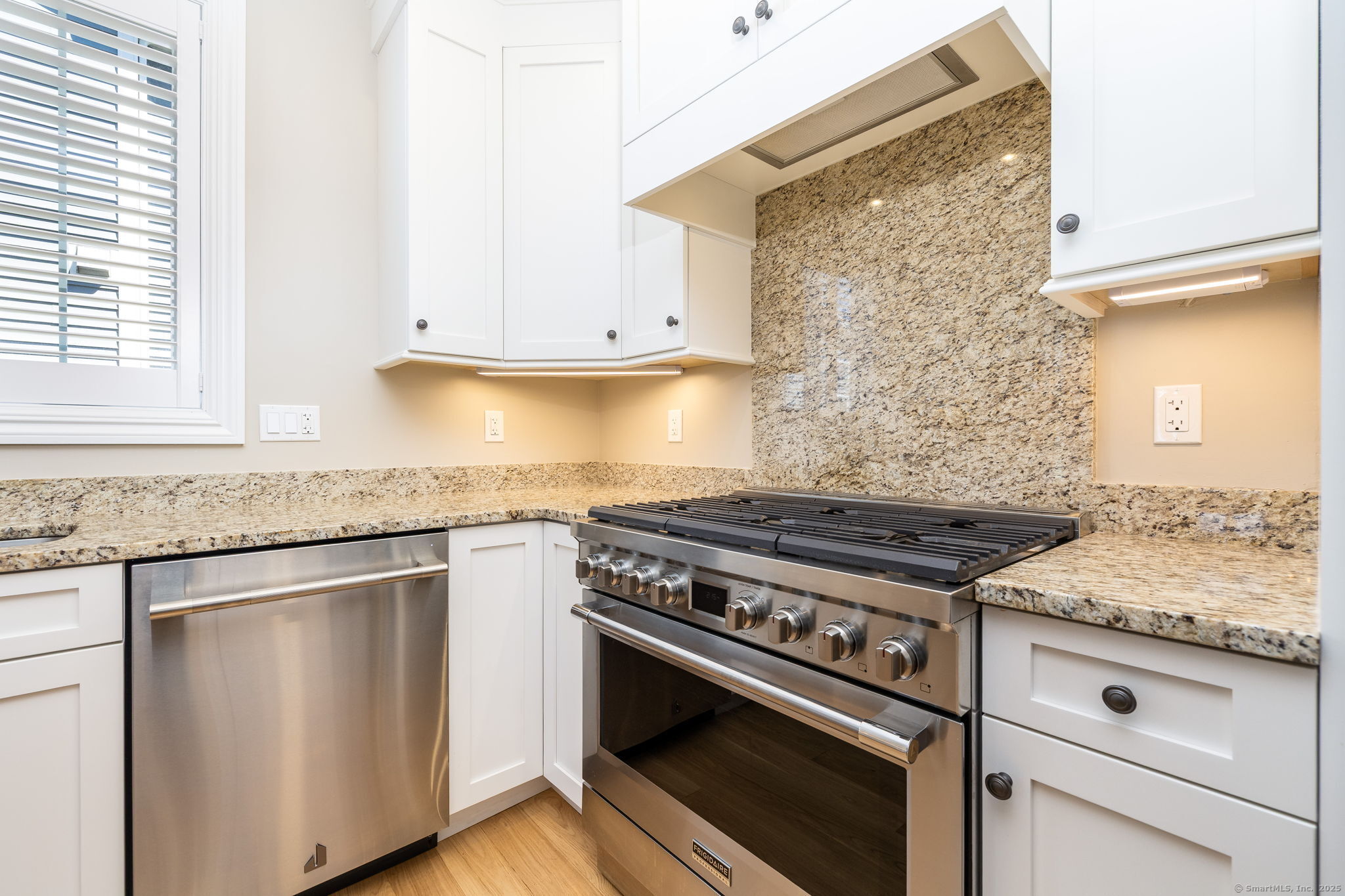 22 Soderman Way, Cheshire, Connecticut image 11