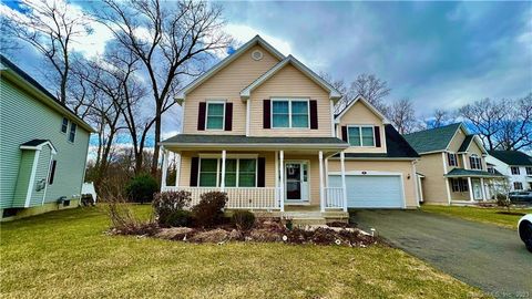Photo of 17 Masons Brook Lane #17, East Windsor, CT 06016 (MLS # 170552378)