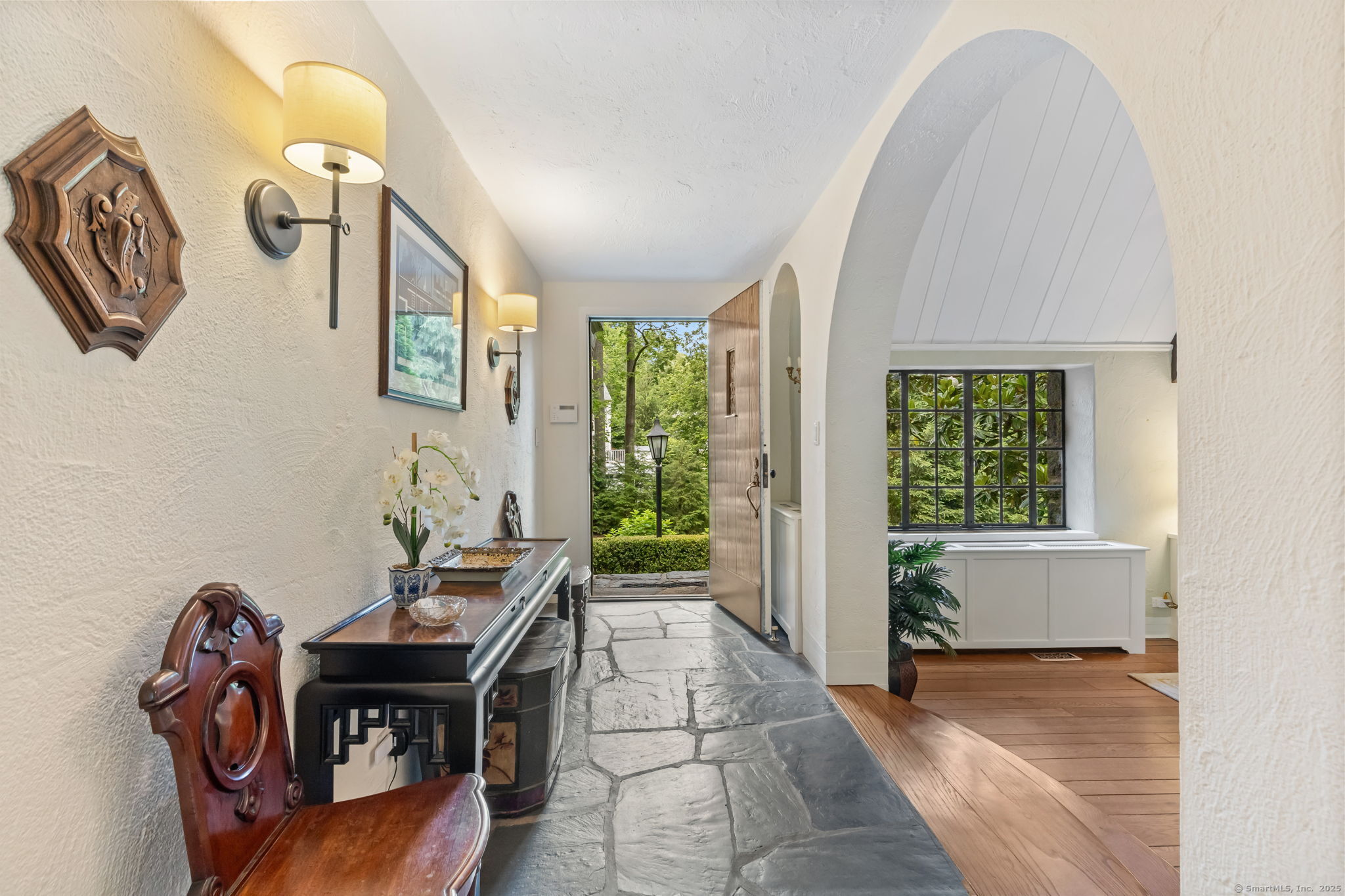 90 Brookside Drive