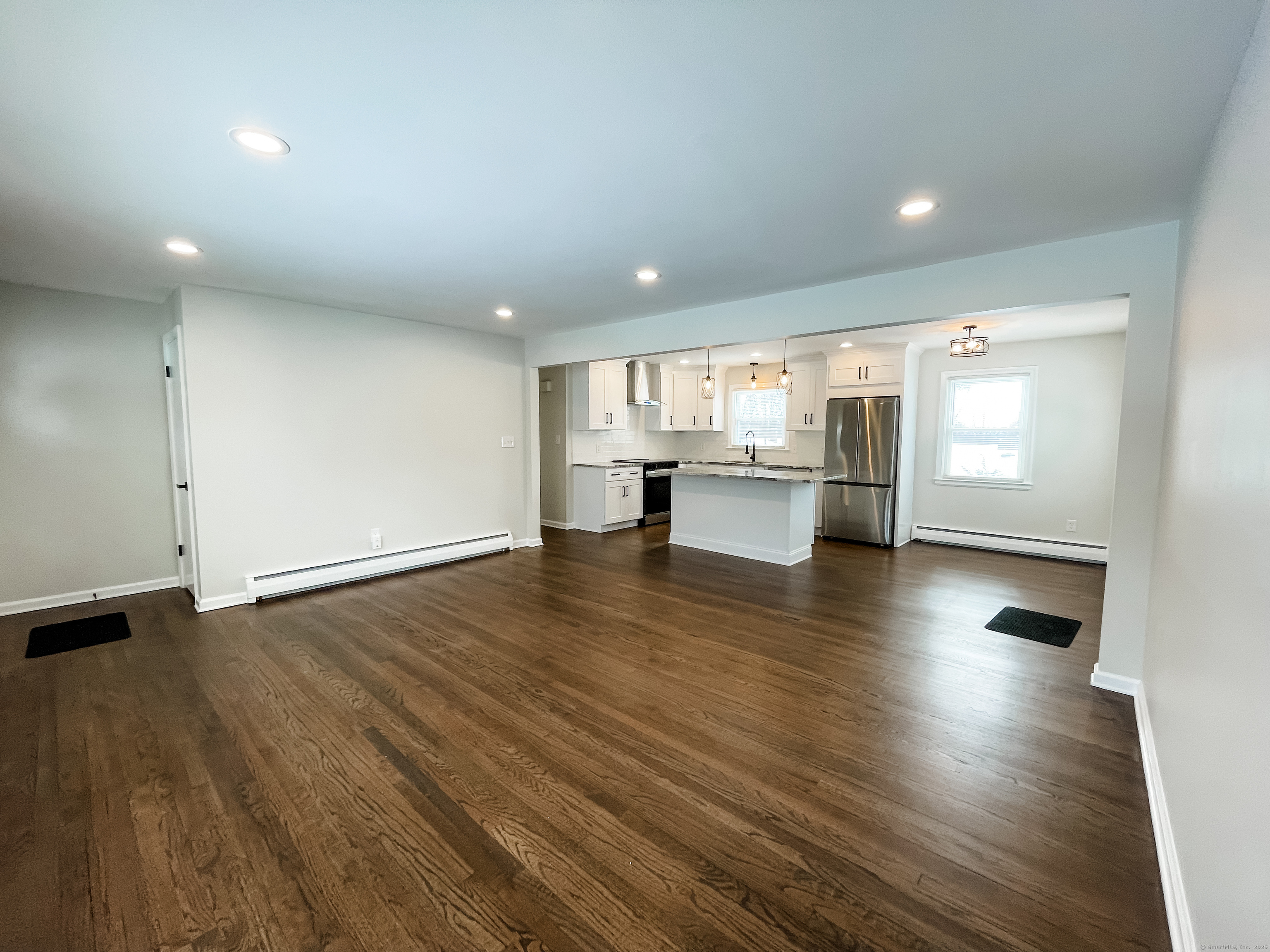 25 Harrison Drive, Hamden, Connecticut image 8