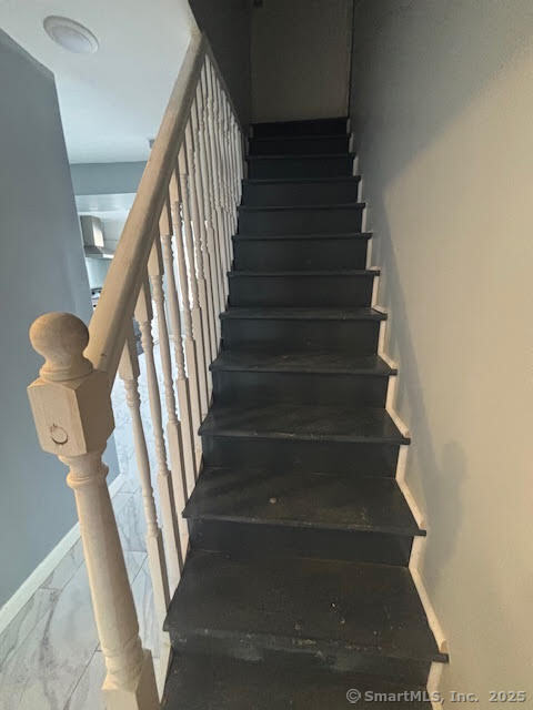 110 Monroe Avenue, Waterbury, Connecticut image 10