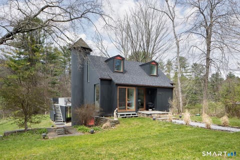 Homes For Sale - 856 Barnum Street<br/> Berkshire County, Sheffield, MA 01257