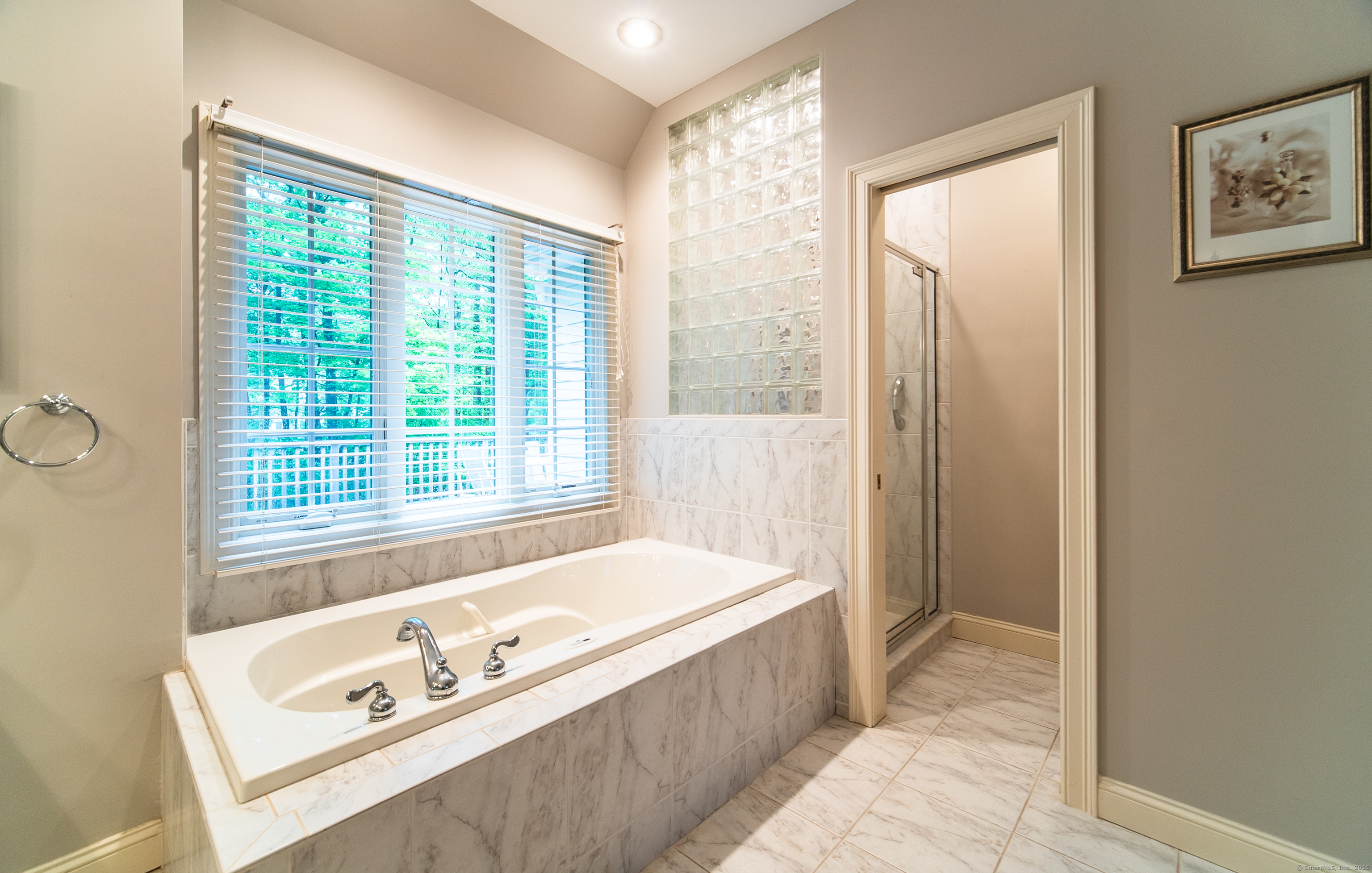 42 N Woods Road, Hamden, Connecticut image 22