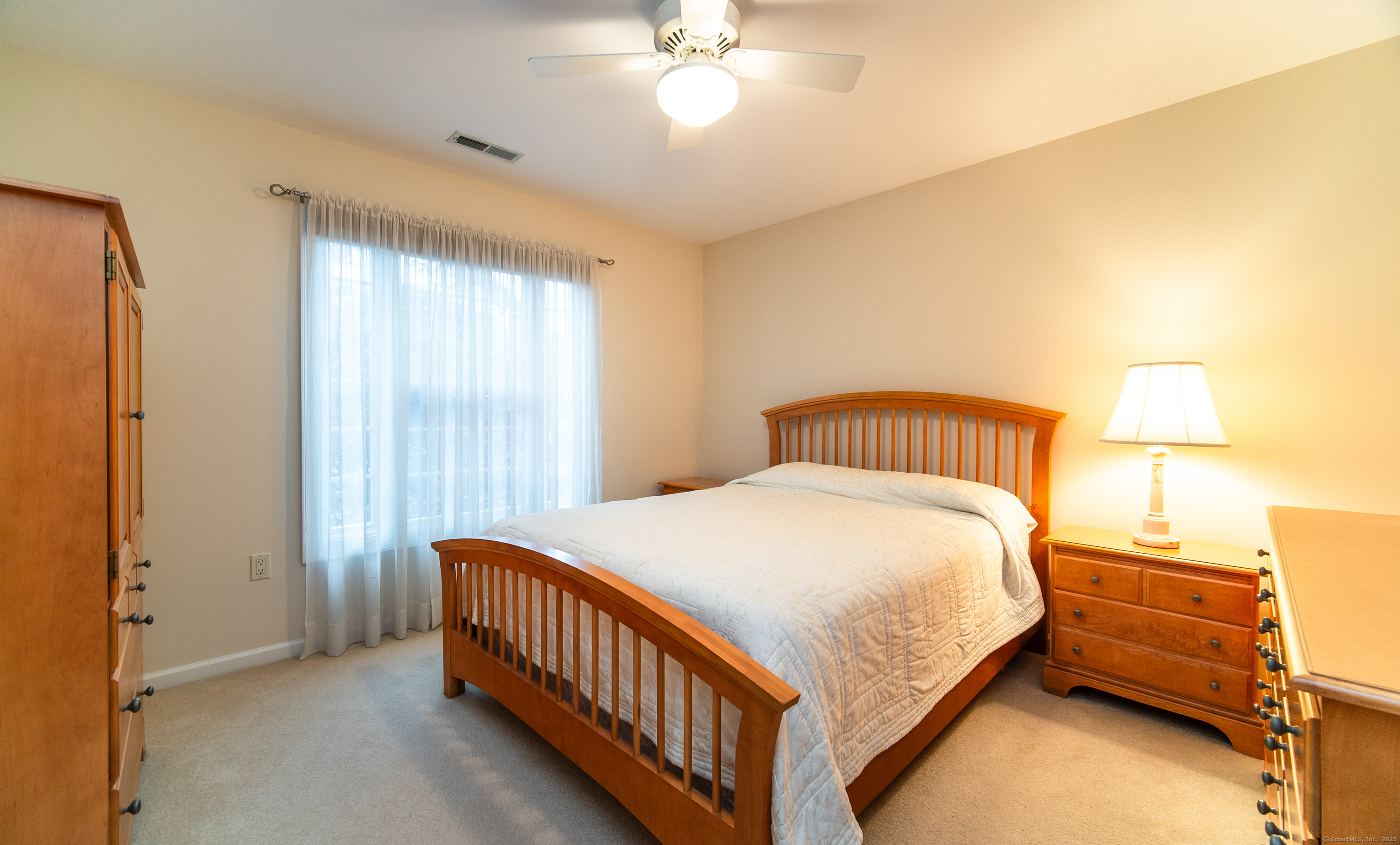 42 N Woods Road, Hamden, Connecticut image 27