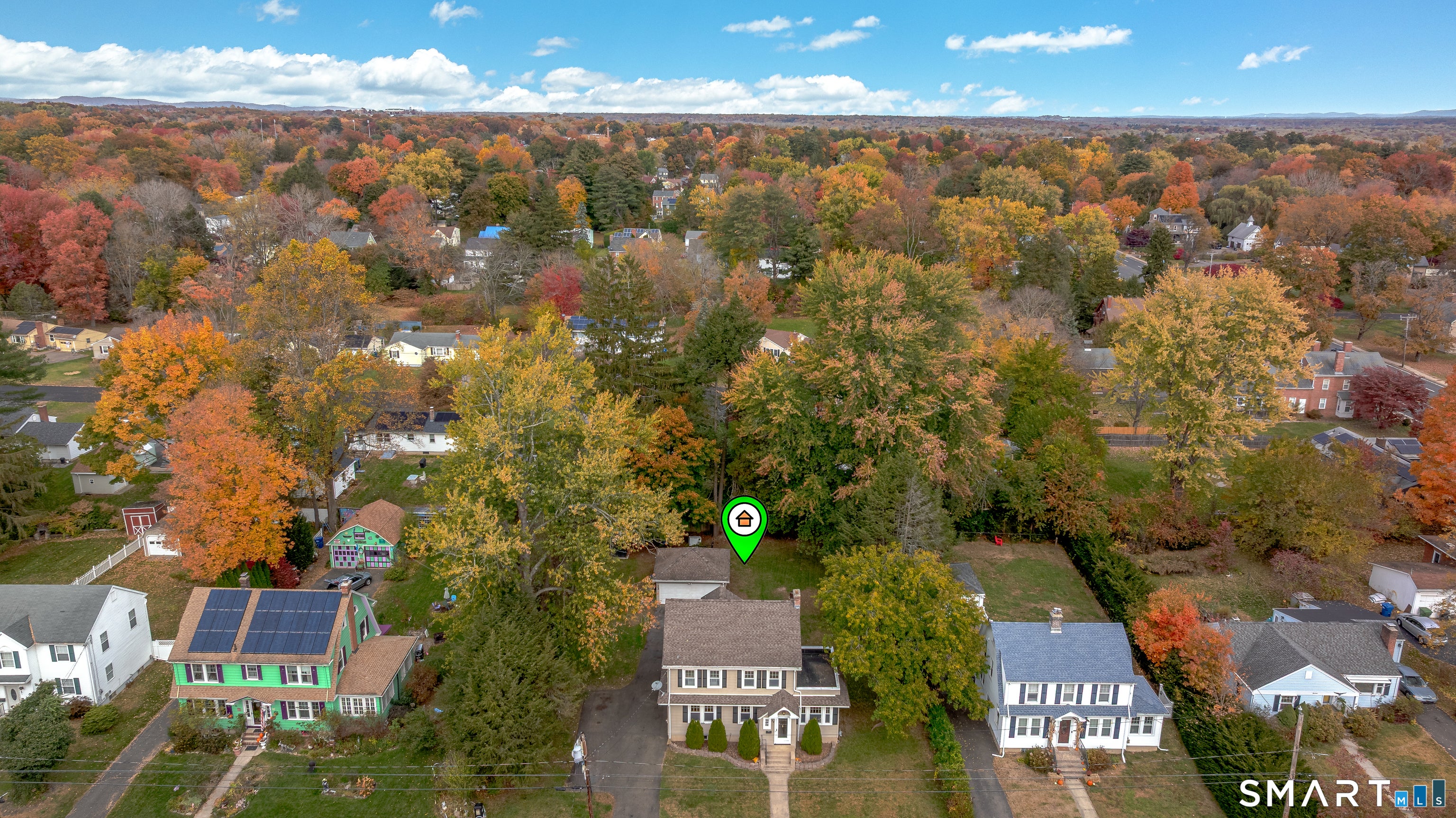 24 Giddings Avenue