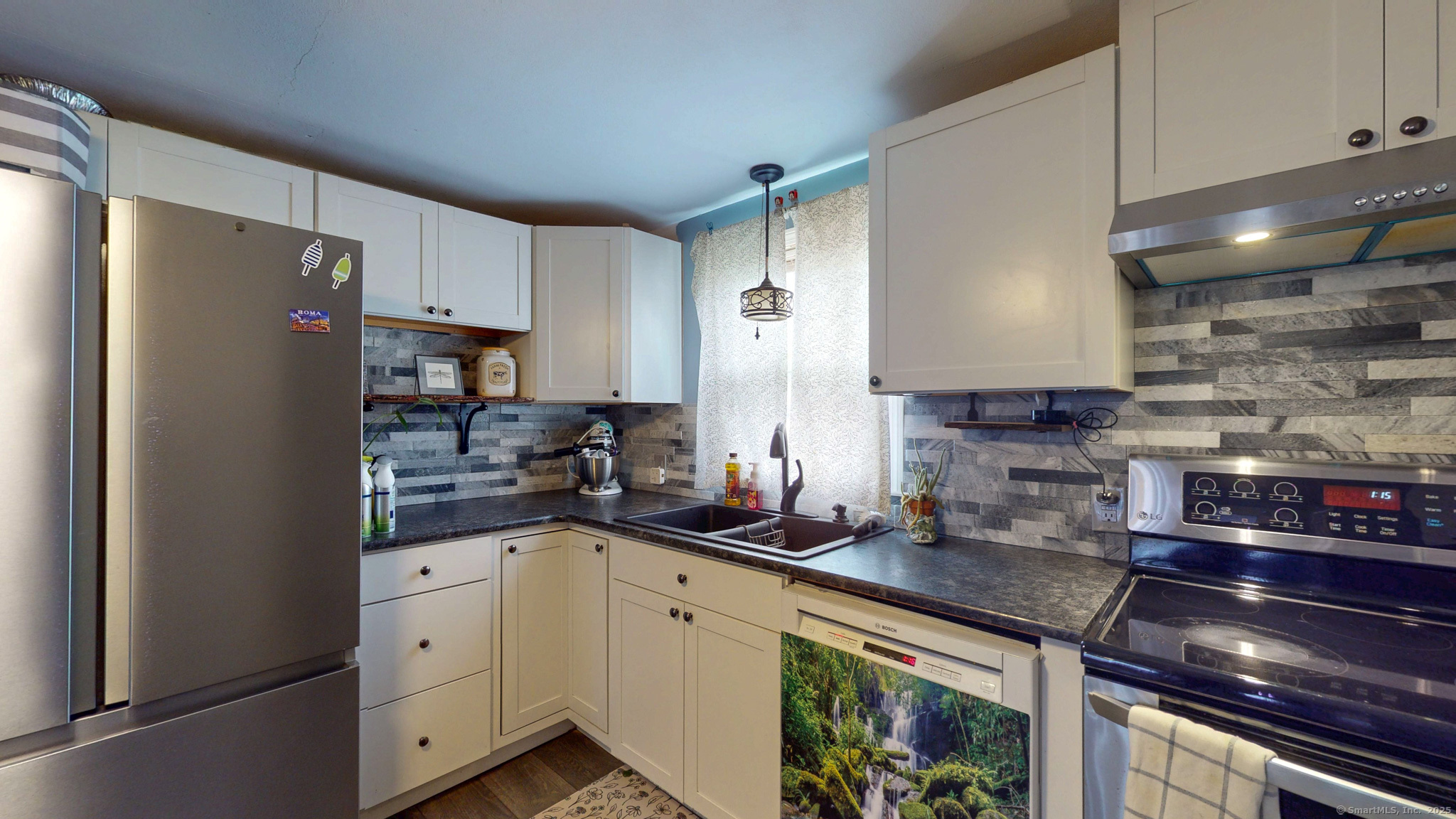 373 Parker Street, Manchester, Connecticut image 3