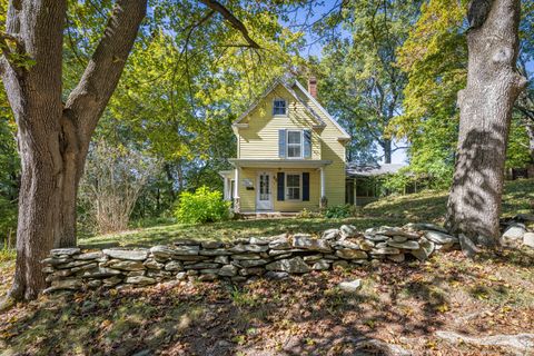 Tiny photo for 25 Chestnut Street, Vernon, CT 06066 (MLS # 24087831)