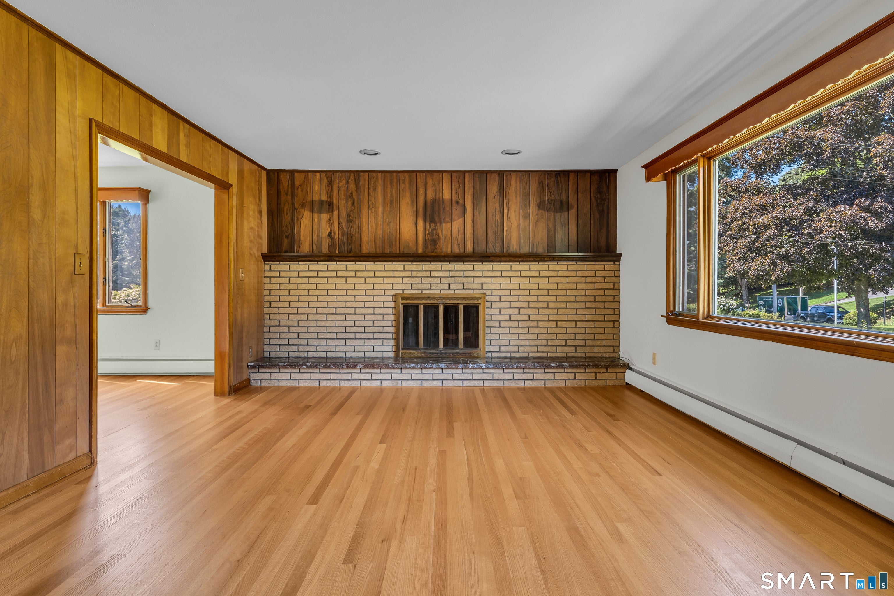 98 Upper State Street