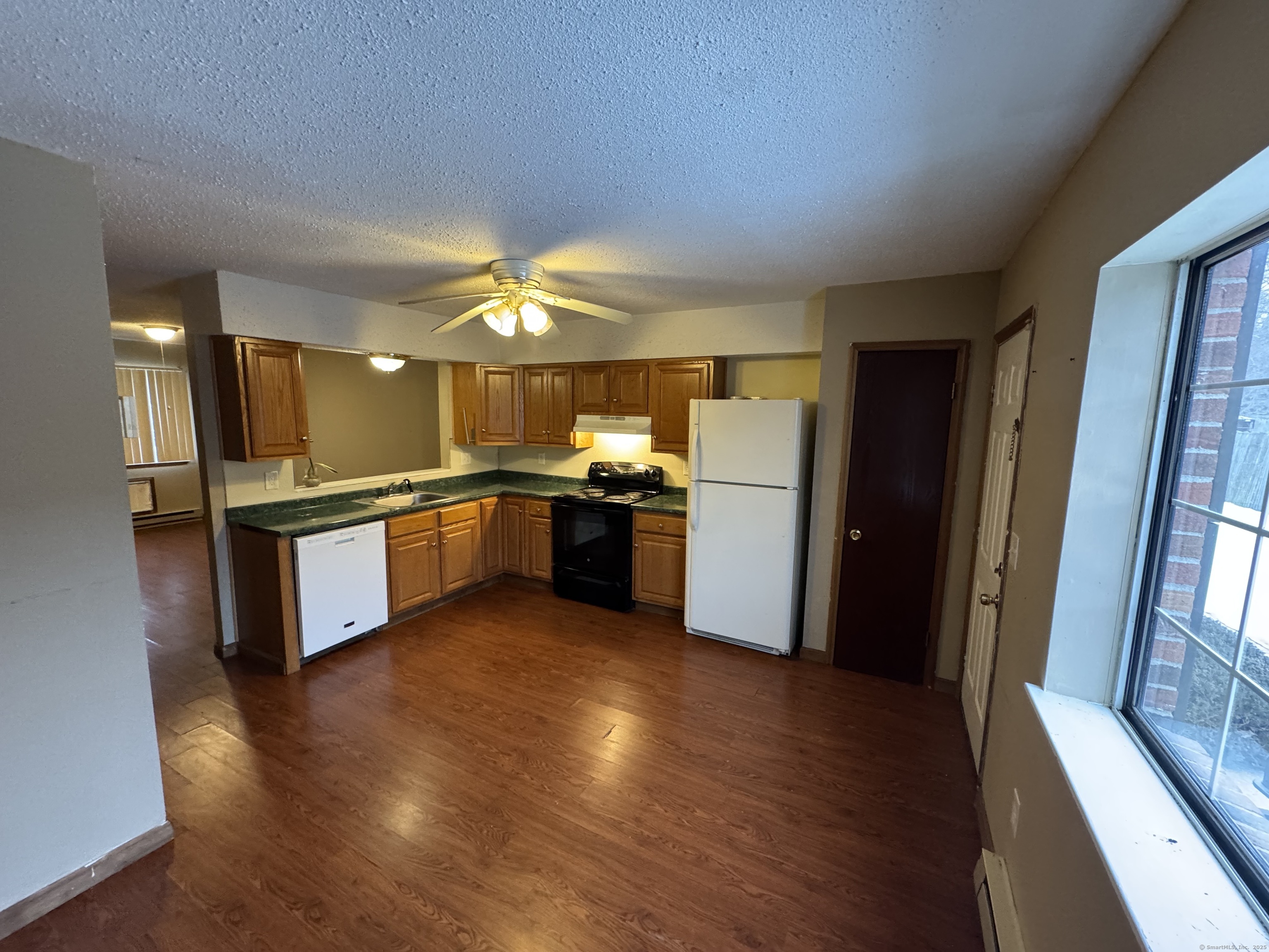 975 Meriden Road #APT 59, Waterbury, Connecticut image 5