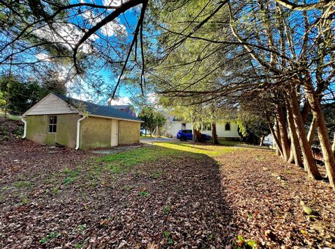 Tiny photo for 77 S Main Street, Seymour, CT 06483 (MLS # 24142395)