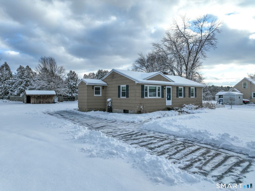 Photo of 19 Plaza Street, Brooklyn, CT 06234 (MLS # 24150694)