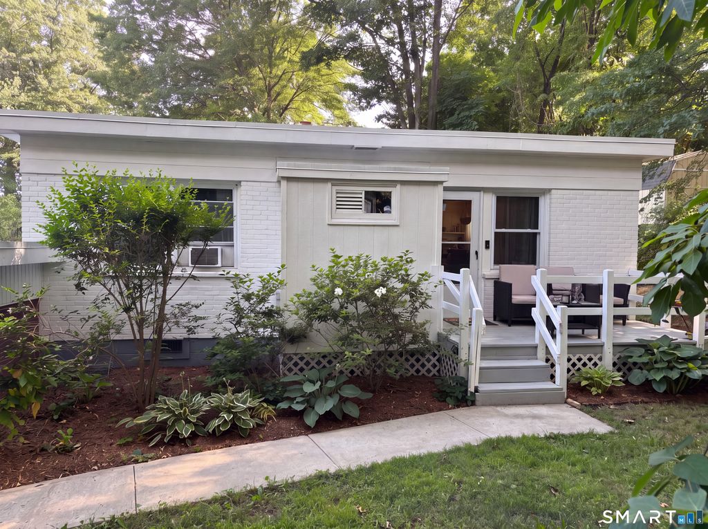 Photo of 1031 Success Avenue #1031, Stratford, CT 06614 (MLS # 24190942)