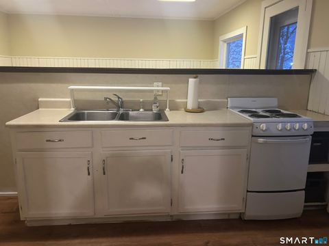 Tiny photo for 673 Lovely Street #673, Avon, CT 06001 (MLS # 24149906)