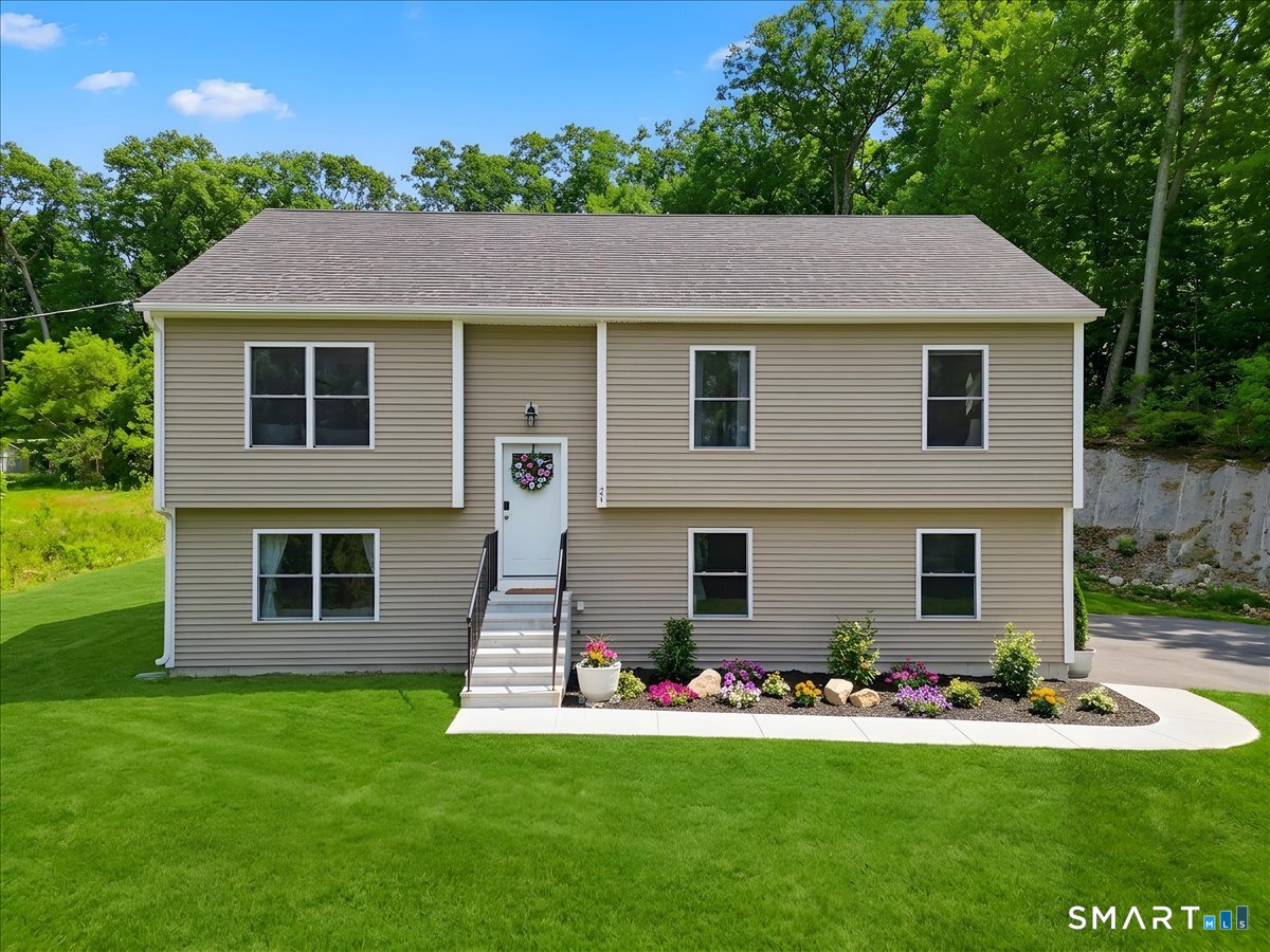 21 Tanager Lane
