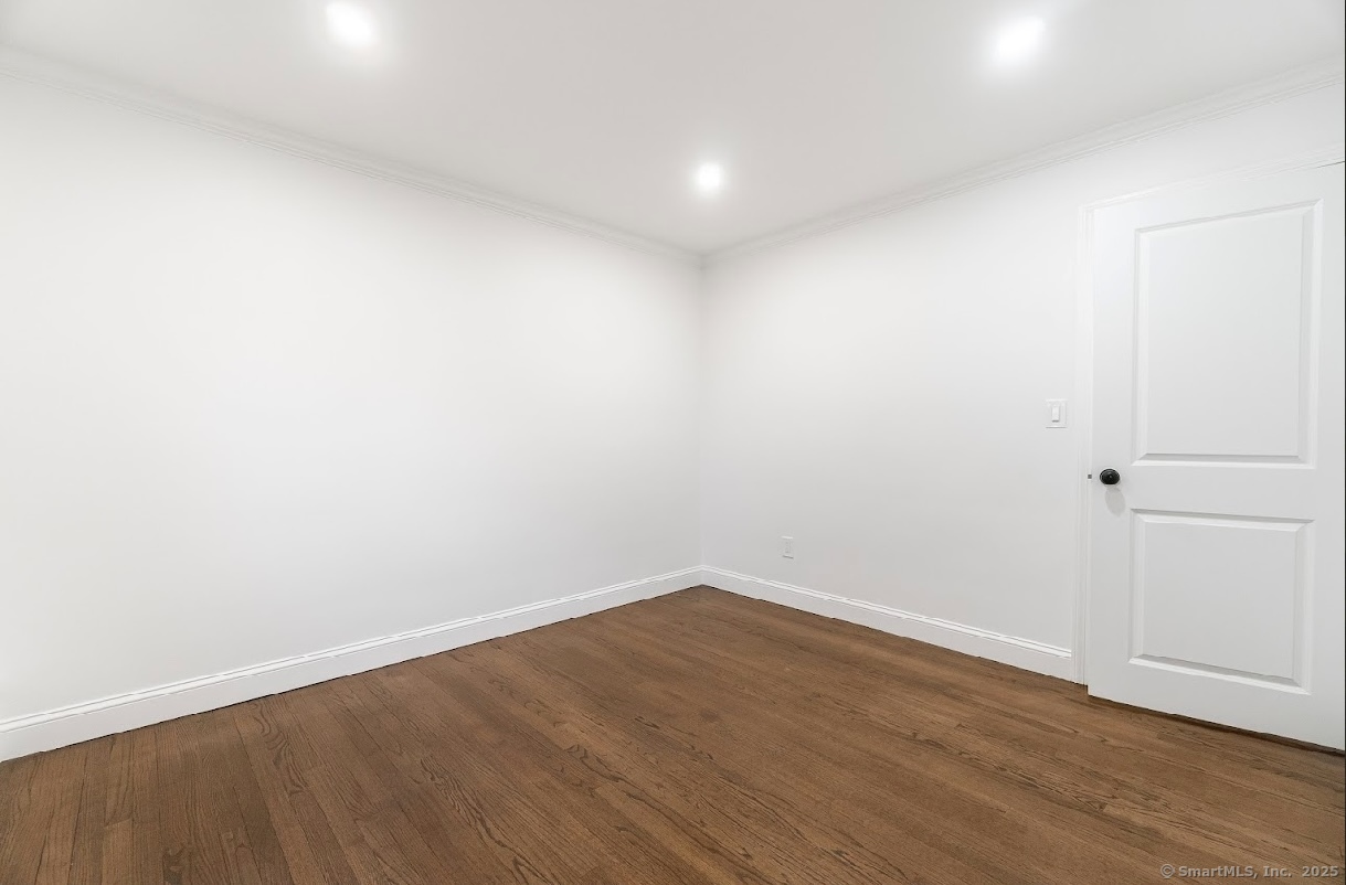 24 Linde Street, West Haven, Connecticut image 14