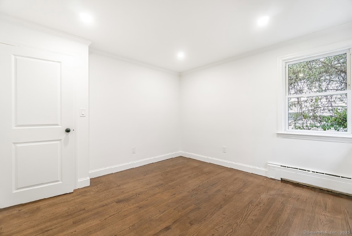 24 Linde Street, West Haven, Connecticut image 17