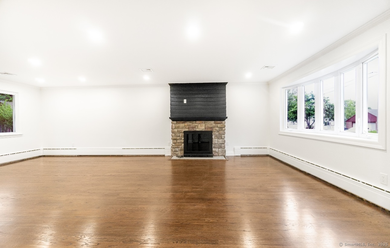 24 Linde Street, West Haven, Connecticut image 9
