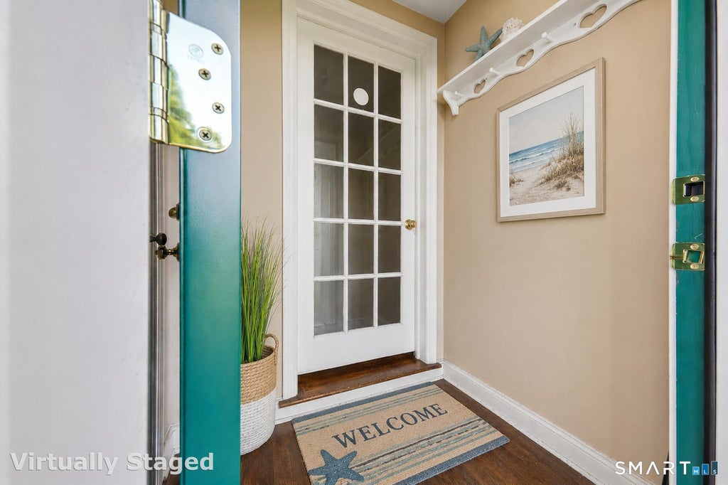 Photo of 79 Fairfield Place, Fairfield, CT 06824 (MLS # 24174341)