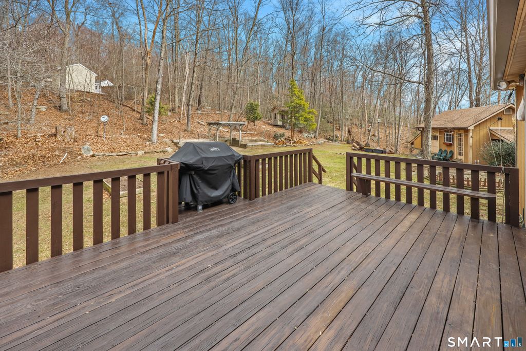 Photo of 22 Boulder Dell Road Extension, Haddam, CT 06441 (MLS # 24159294)