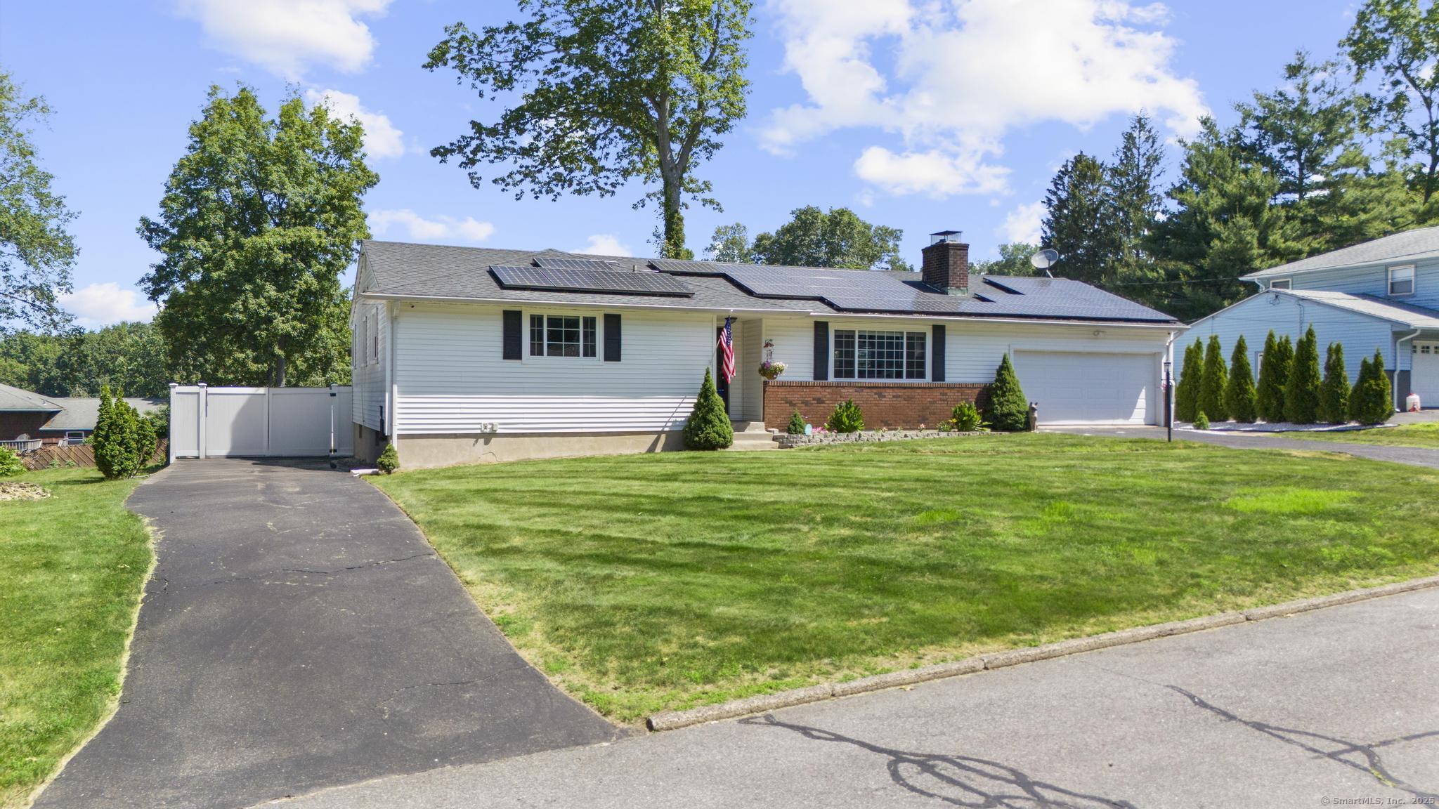 24 Pine Tree Ridge