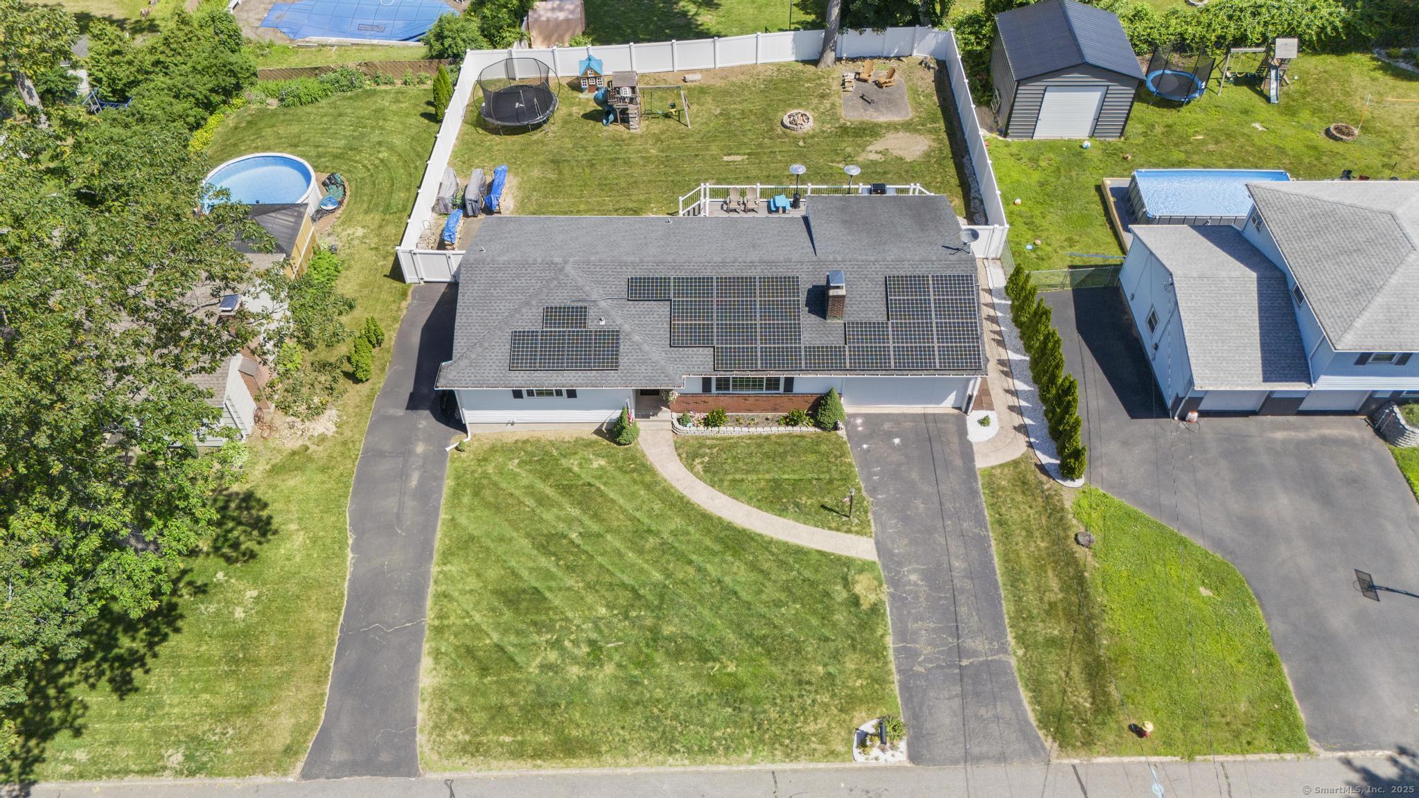 24 Pine Tree Ridge