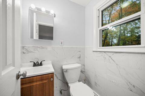 Tiny photo for 30 Banfield Lane, Bloomfield, CT 06002 (MLS # 24133817)